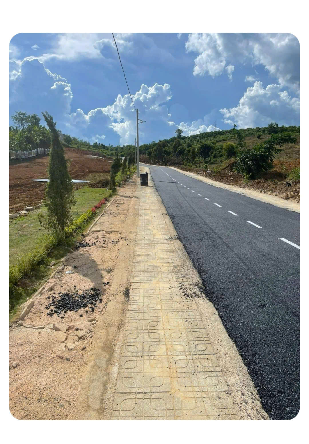 Bán đất Lộc An, Bảo Lộc, Lâm Đồng. MT đường nhựa. DT: 1258m2 thổ cư. Giá: 10 tỷ. 